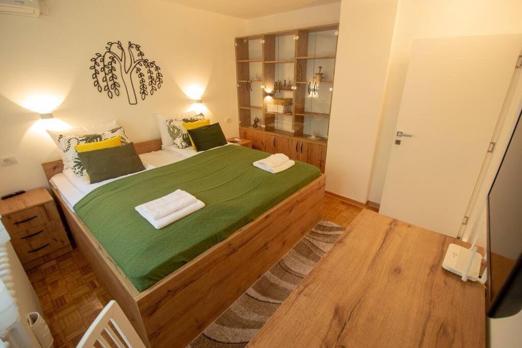 Family - Oasis With Easy Parking Apartament *